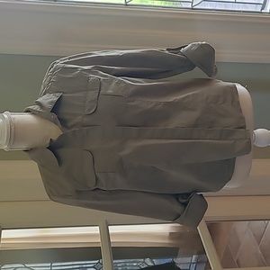 Mountain Lake army green button down collared shirt women medium cotton